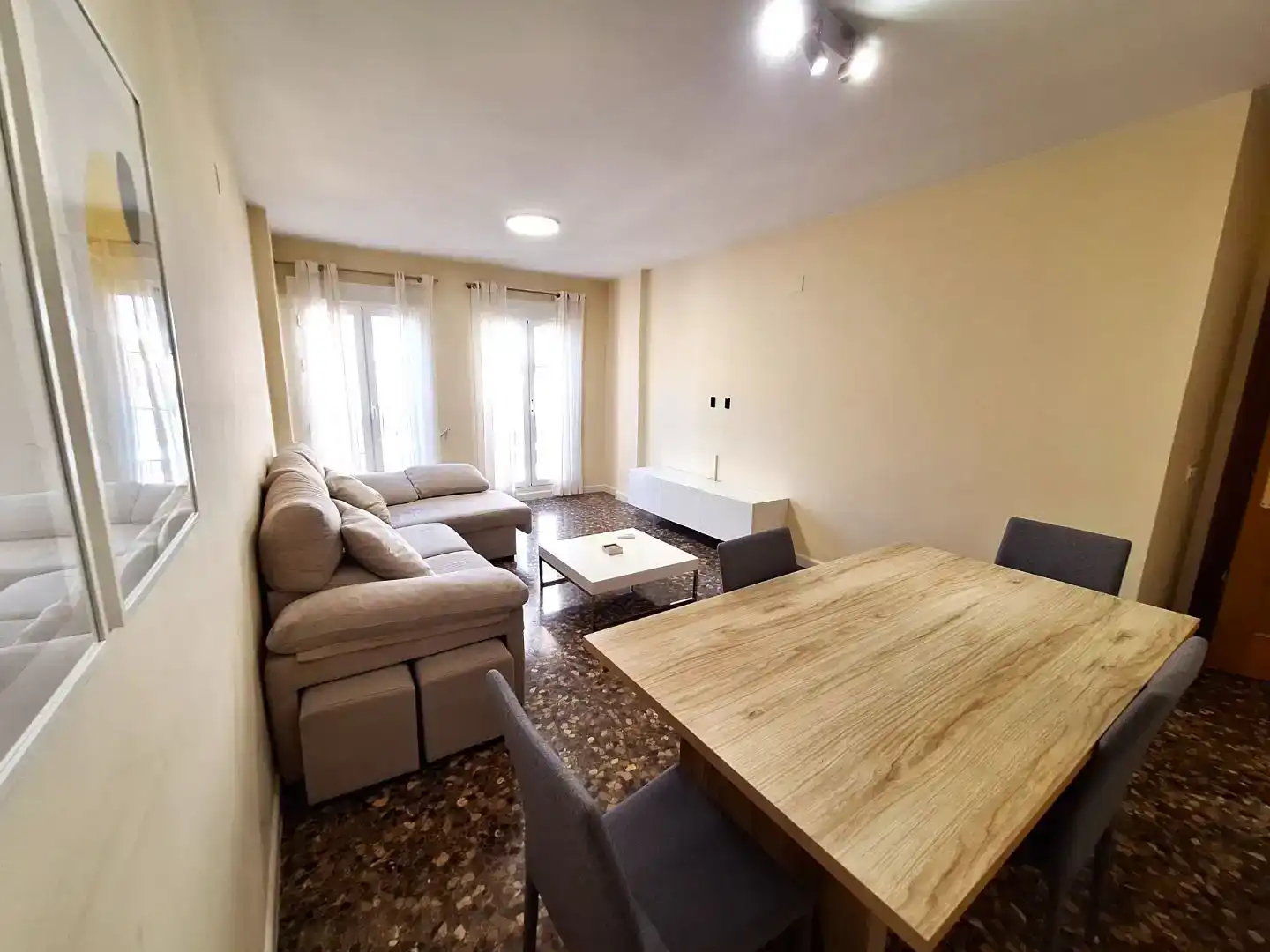 Wohnzimmer von Wohnung zum Verkauf in Cheste mit Klimaanlage