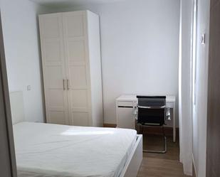 Bedroom of Flat to share in Leganés  with Air Conditioner and Terrace