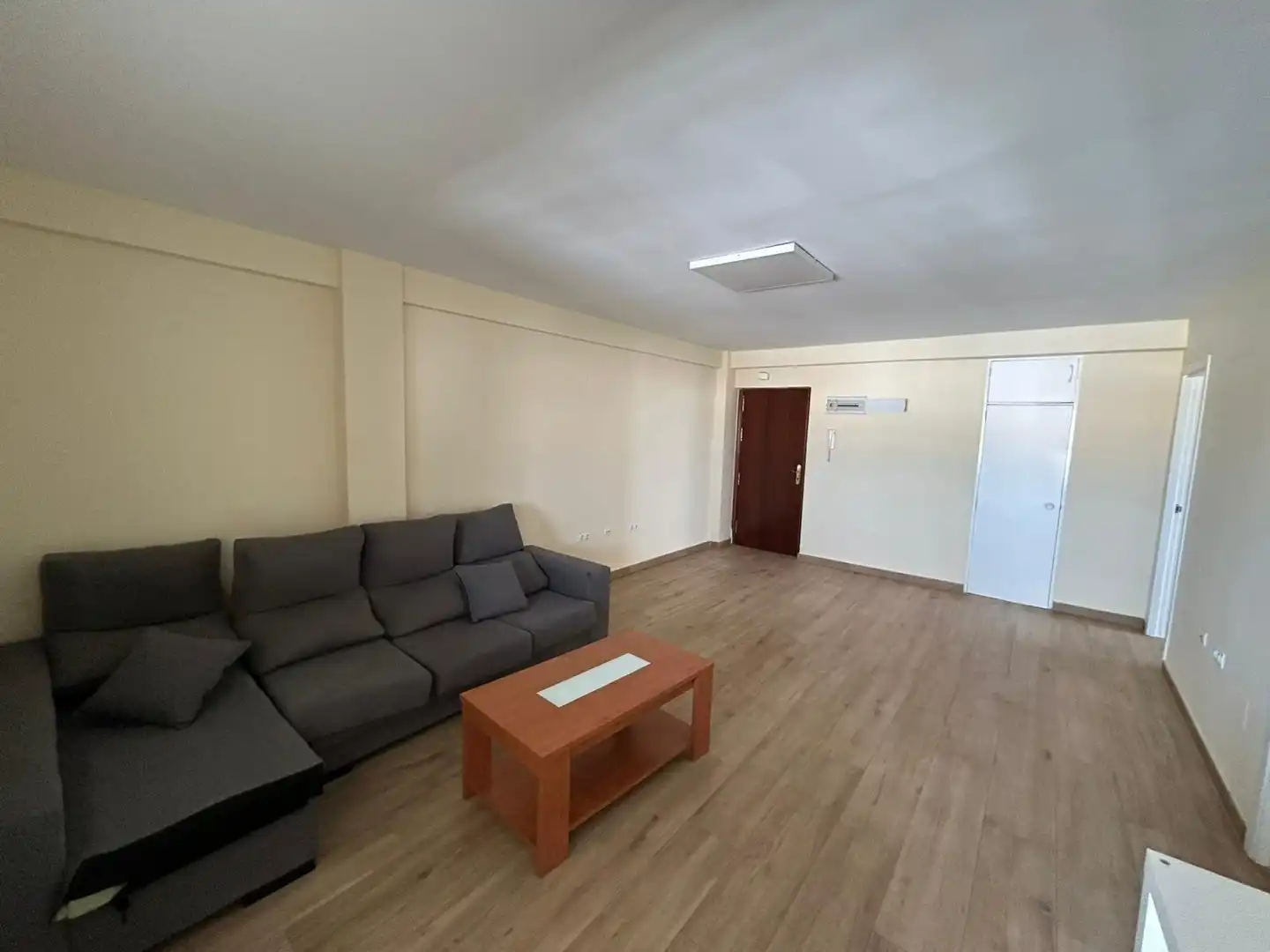 Piso en venta en  Sevilla Capital con Terraza