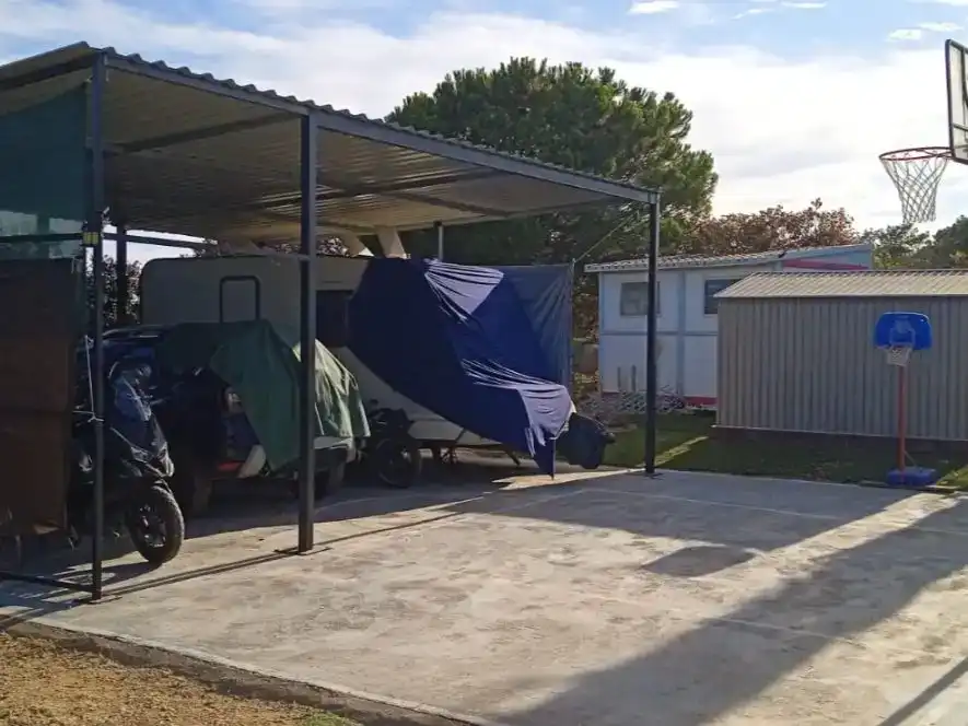 Aparcament de Finca rústica en venda en Lepe