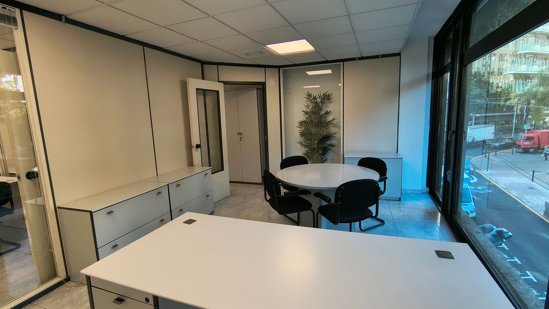 Oficina de lloguer a Plaza del Chicharro, Centro