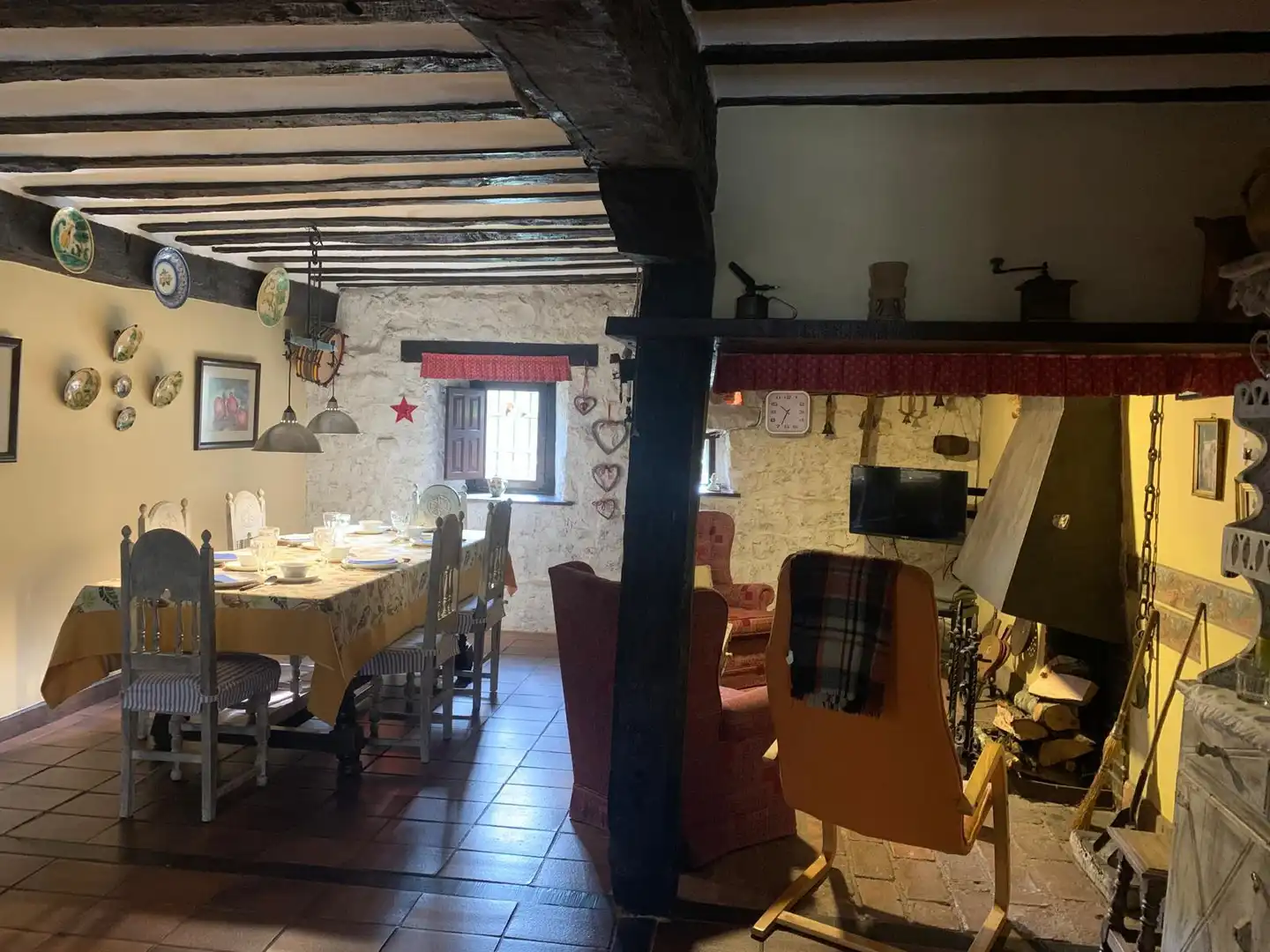 Dining room of Country homes for sale in Cabuérniga  with Heating, Private garden and Parquet flooring