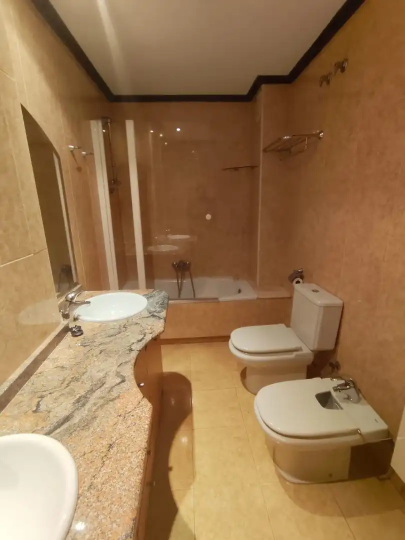 Badezimmer von Wohnung zum Verkauf in Guadix mit Terrasse