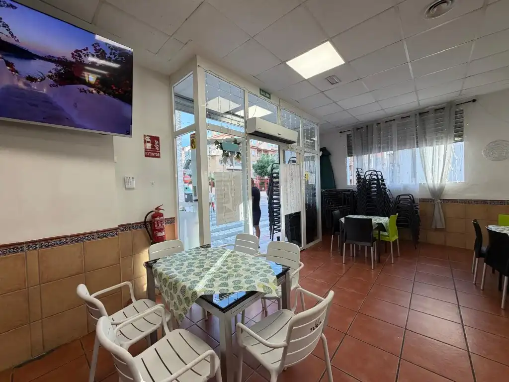 Business premises to rent in Calle Andernos Les Bains, imagen 35