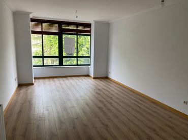 Pis amb ascensor en venda a Rúa Ramón Peinador
