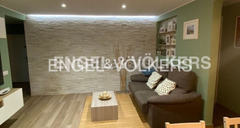 Sala d'estar de Apartament en venda en  Barcelona Capital amb Aire condicionat, Calefacció i Balcó