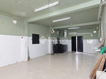 Local comercial en venda a Utrera ciudad