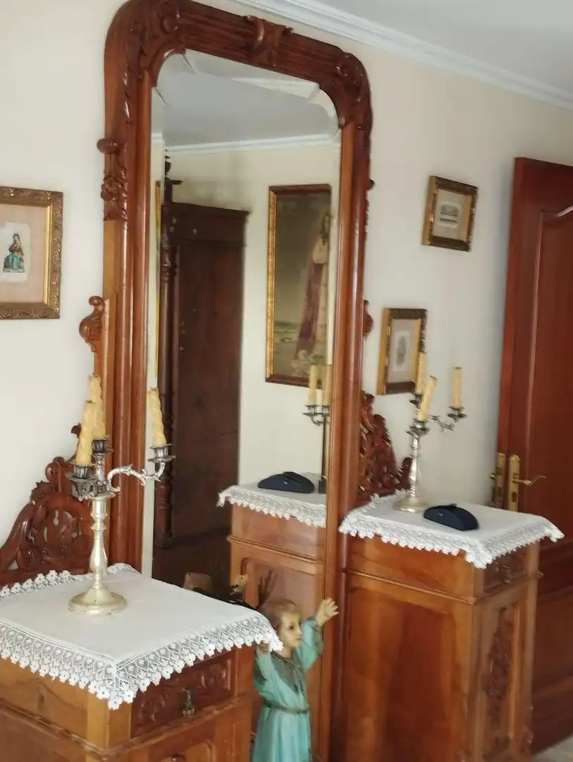 Einfamilien-Reihenhaus zum Verkauf in Ares mit Terrasse, Abstellraum und Möbliert