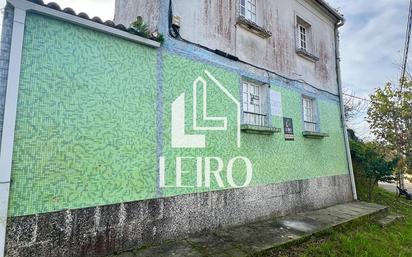 Vista exterior de Casa o xalet en venda en Vilagarcía de Arousa