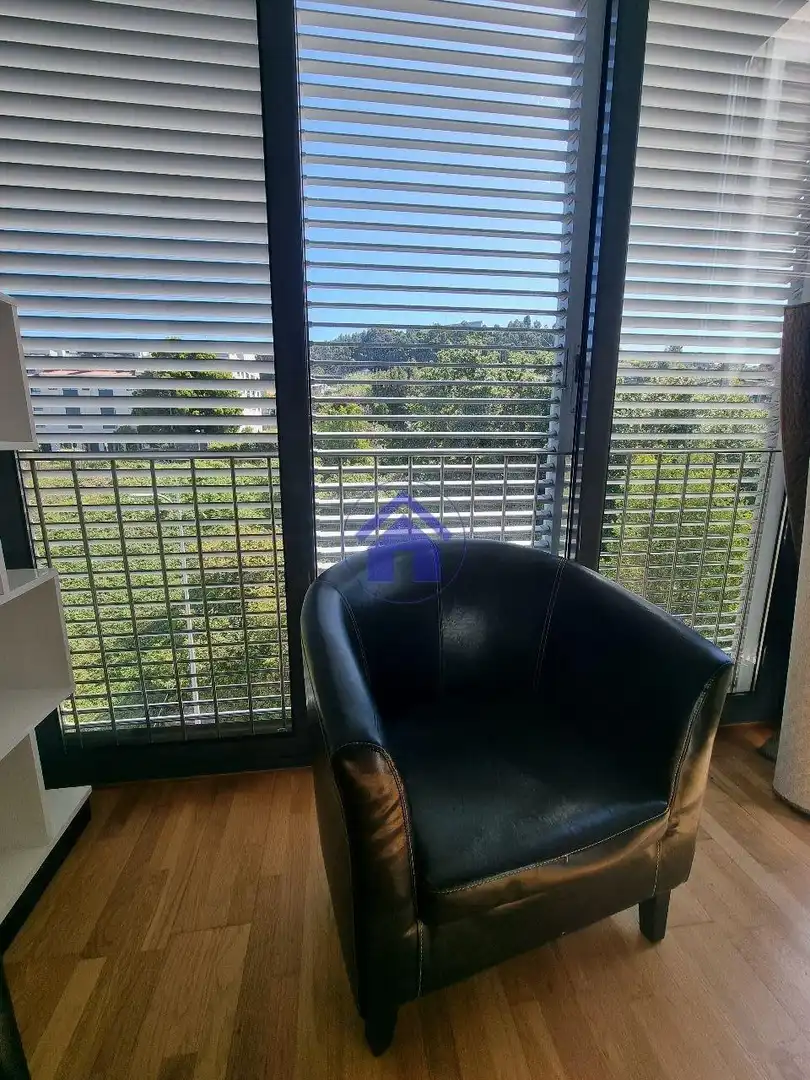 Terrassa de Apartament de lloguer en Vigo  amb Calefacció, Parquet i Traster