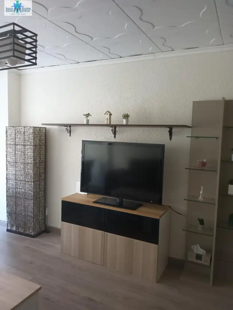 Sala d'estar de Pis per a compartir en Ensanche - Franciscanos