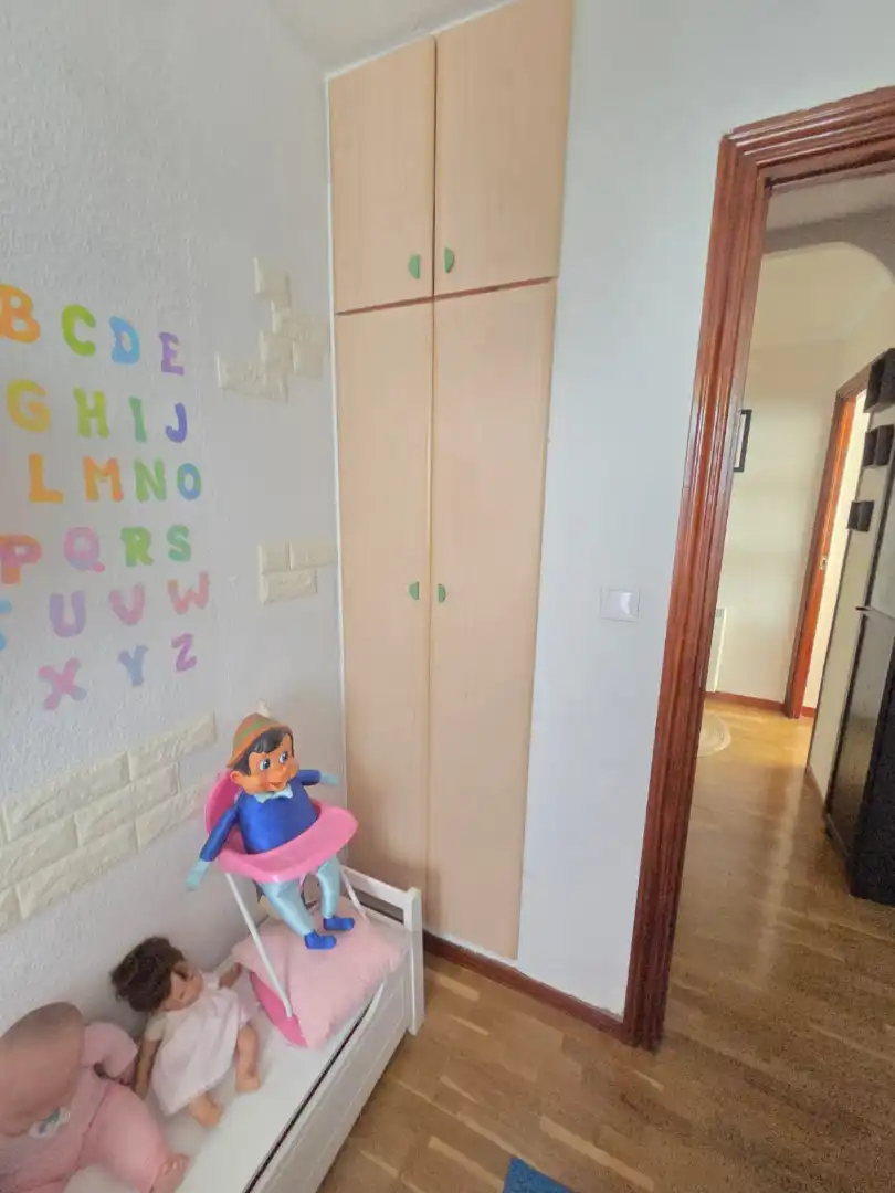 Bedroom of Flat for sale in Madrid  with Air Conditioner, Heating and Parquet flooring