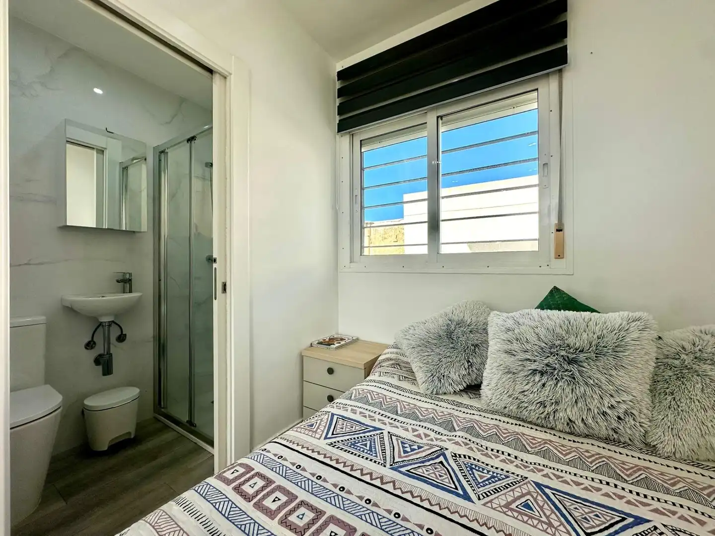 Habitación de Piso en venta en Almería con Terraza