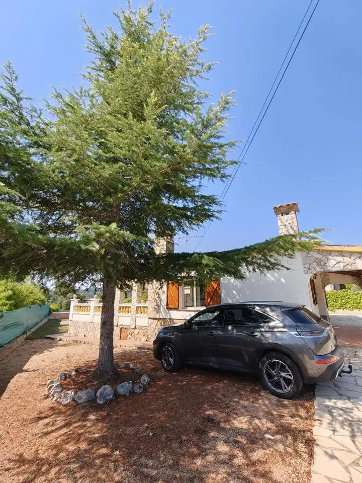 Vista exterior de Casa o xalet en venda en Caldes de Malavella amb Aire condicionat, Calefacció i Jardí privat