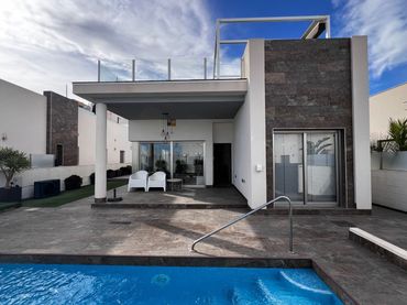 Casa en venda a Orihuela Costa
