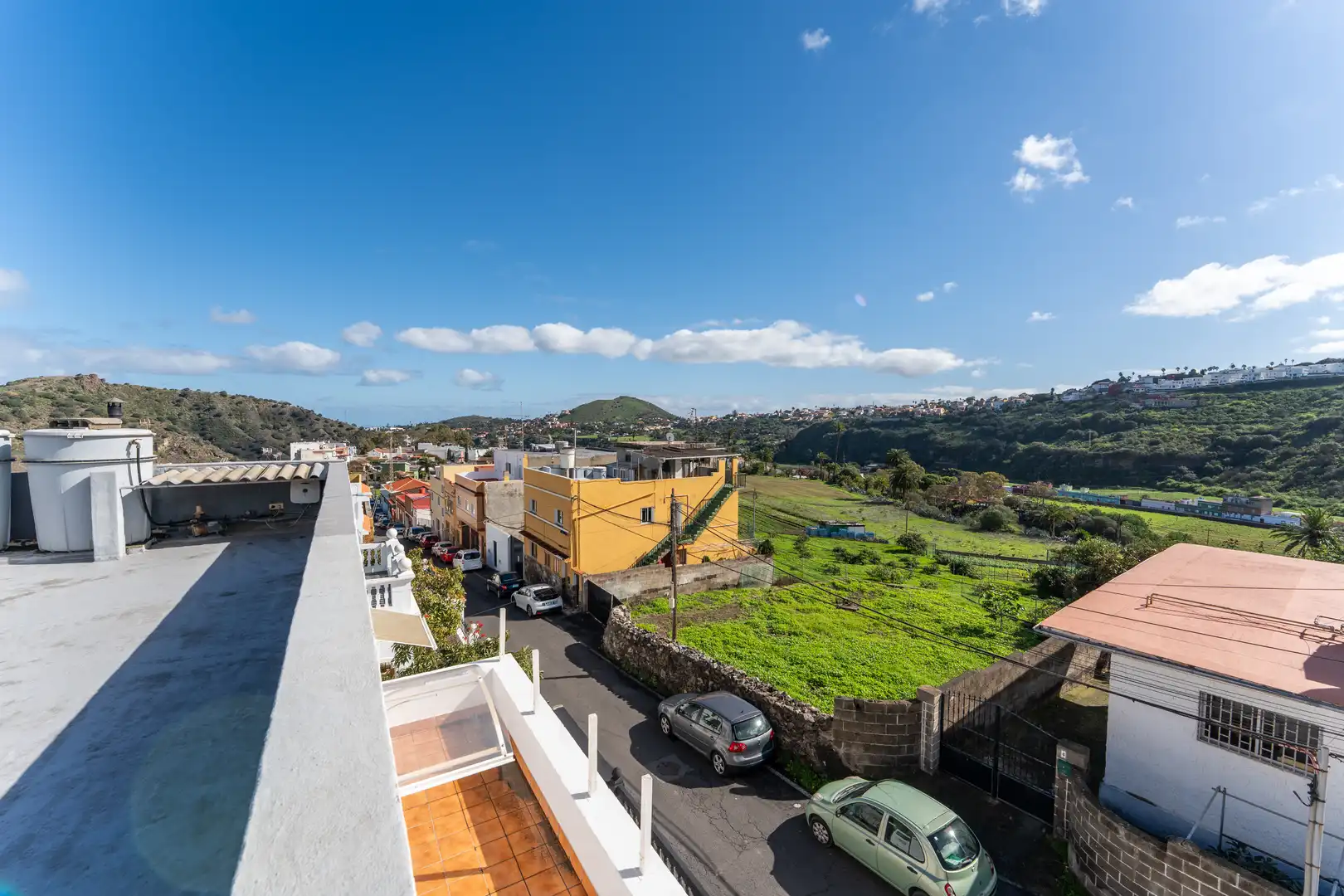 Exterior view of Houses for sale in Las Palmas de Gran Canaria  with Heating, Terrace and Balcony