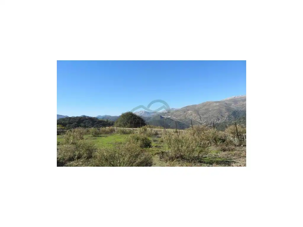 Houses for sale in Alpandeire