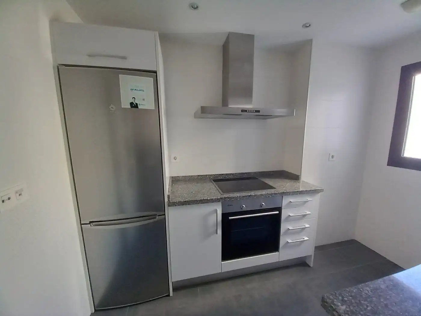 Cocina de Piso de alquiler en Málaga con Terraza, Trastero y Horno