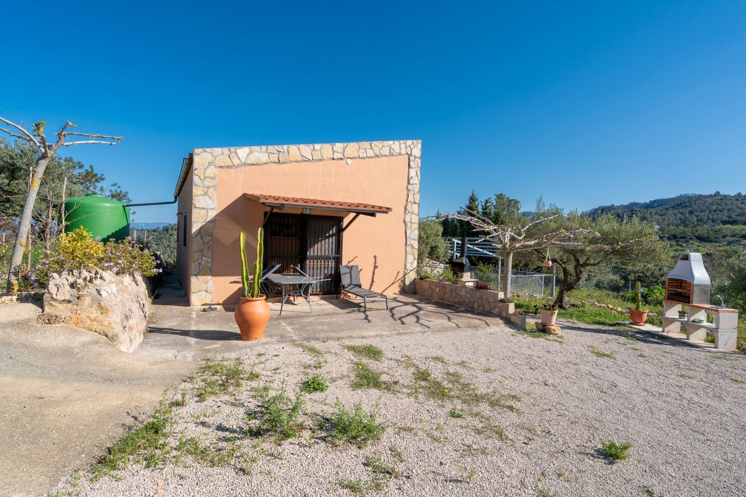Vista exterior de Casa o xalet en venda en Tortosa amb Jardí privat, Moblat i Rentadora