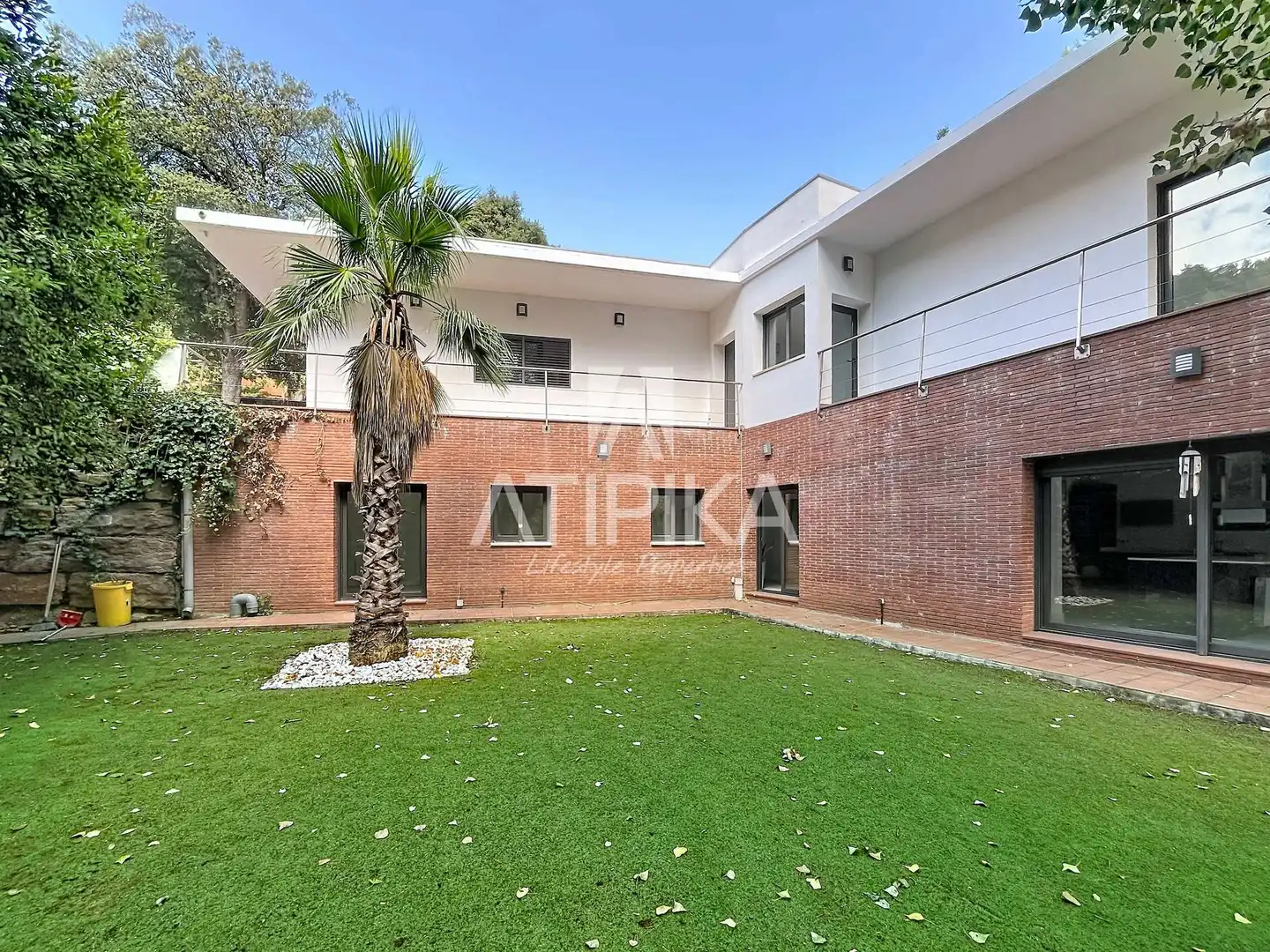 Casa con piscina en venta en Les Planes, imagen 3