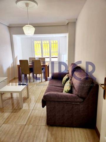 Piso en Alquiler en Tómbola