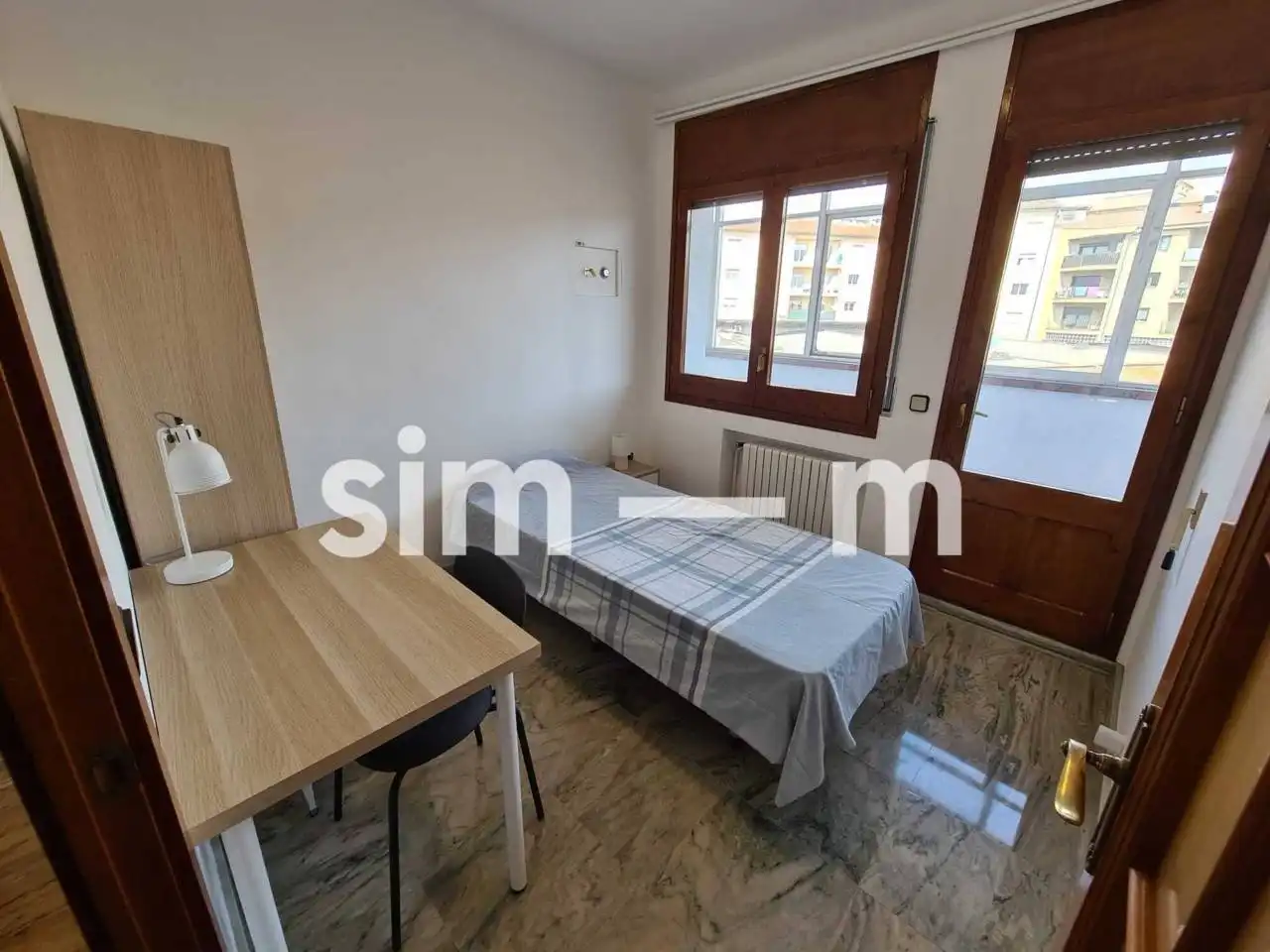 Habitación de Piso en venta en Vic con Calefacción, Terraza y Trastero