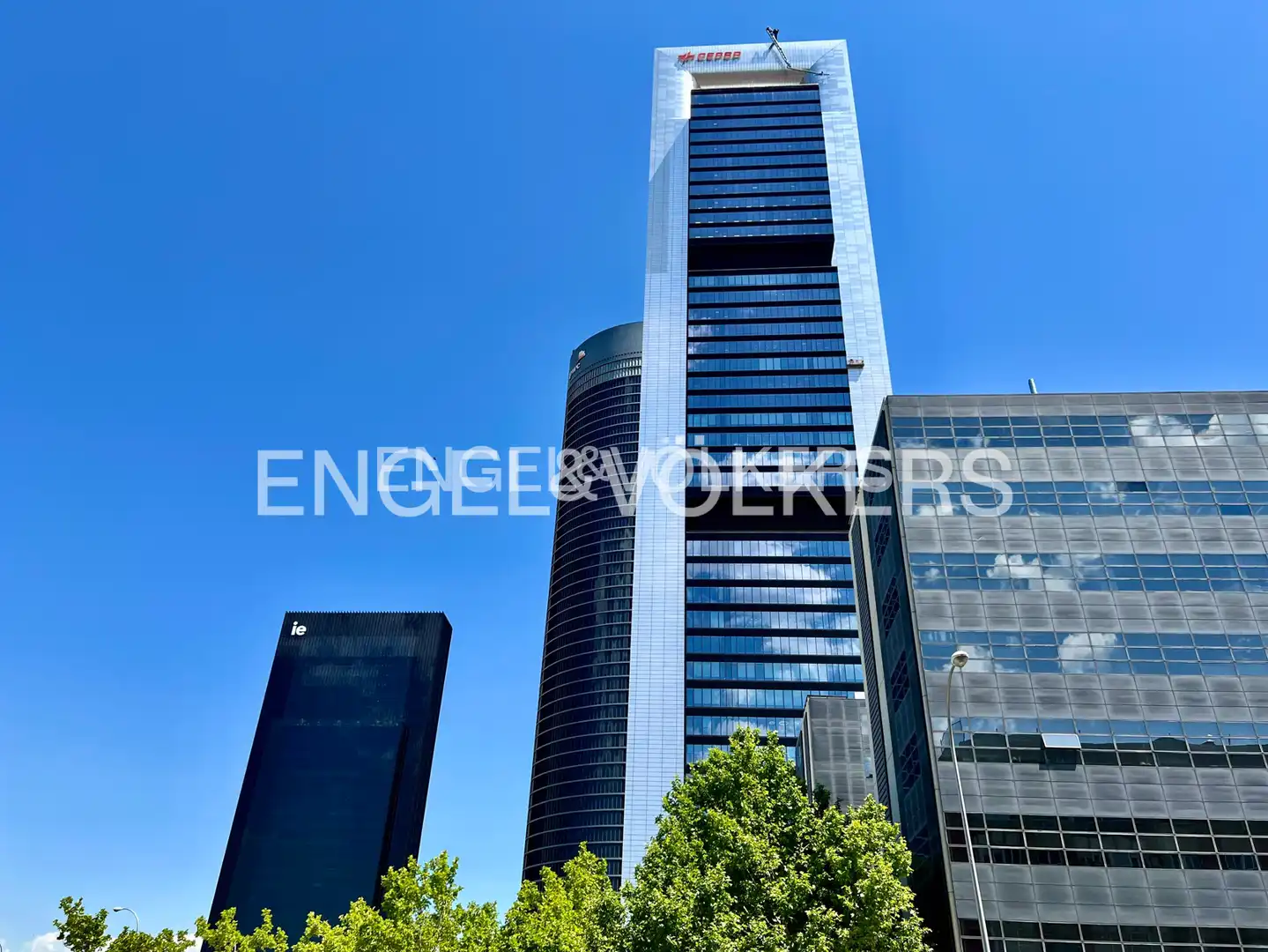 Exterior view of Flat for sale in Madrid  with Heating, Parquet flooring and Terrace