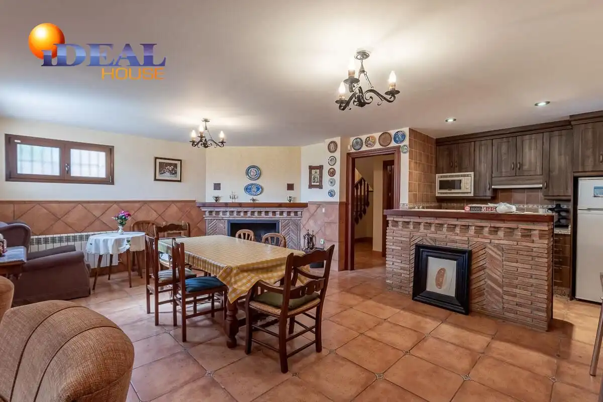 Casa con giardino in vendita a Calle MARIANA PINEDA, imagen 45