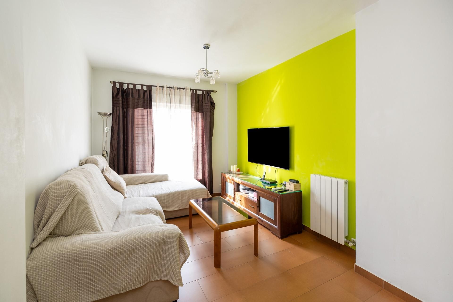 Living room of Planta baja for sale in Albolote  with Air Conditioner, Heating and Balcony