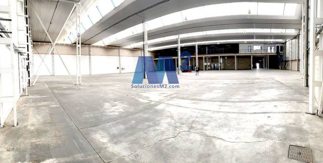 Nave industrial en Alquiler en Alovera