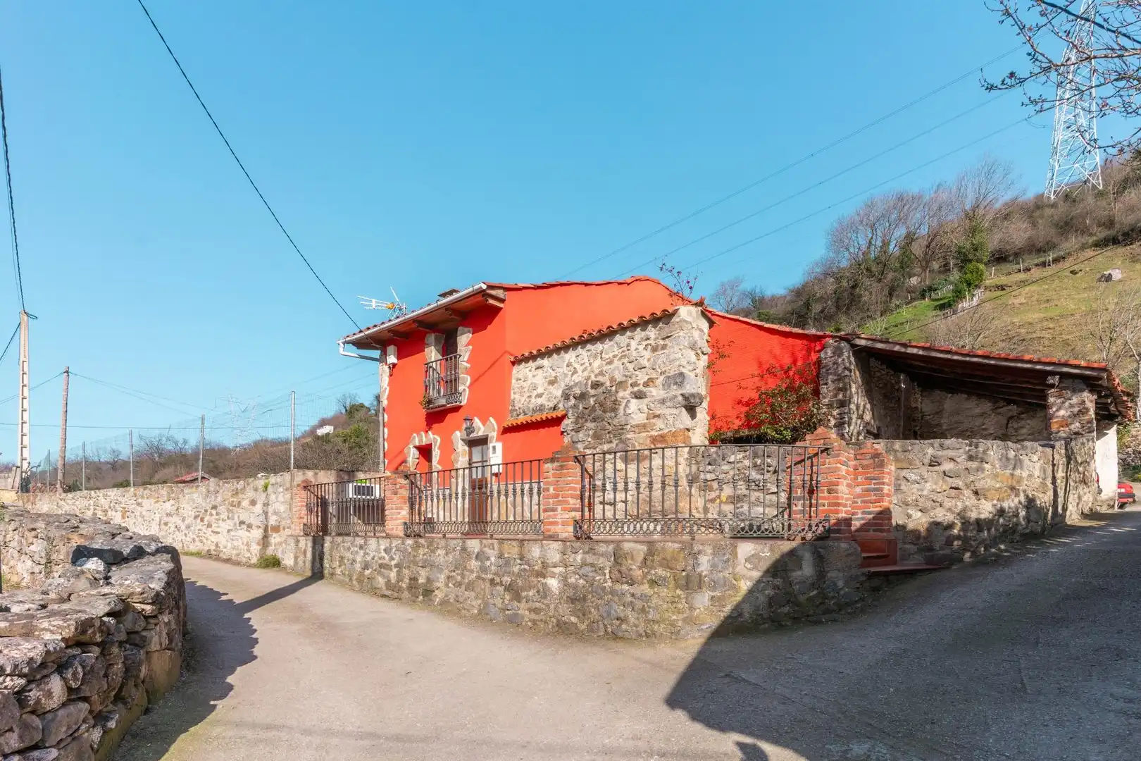 Exterior view of Houses for sale in Lena