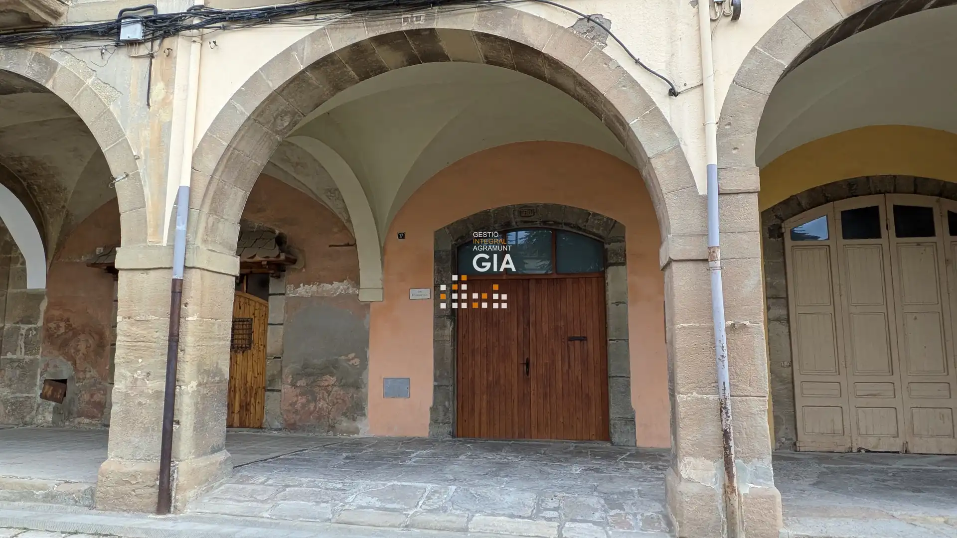 Adosado con terraza en venta en Plaça del Mercadal 17B