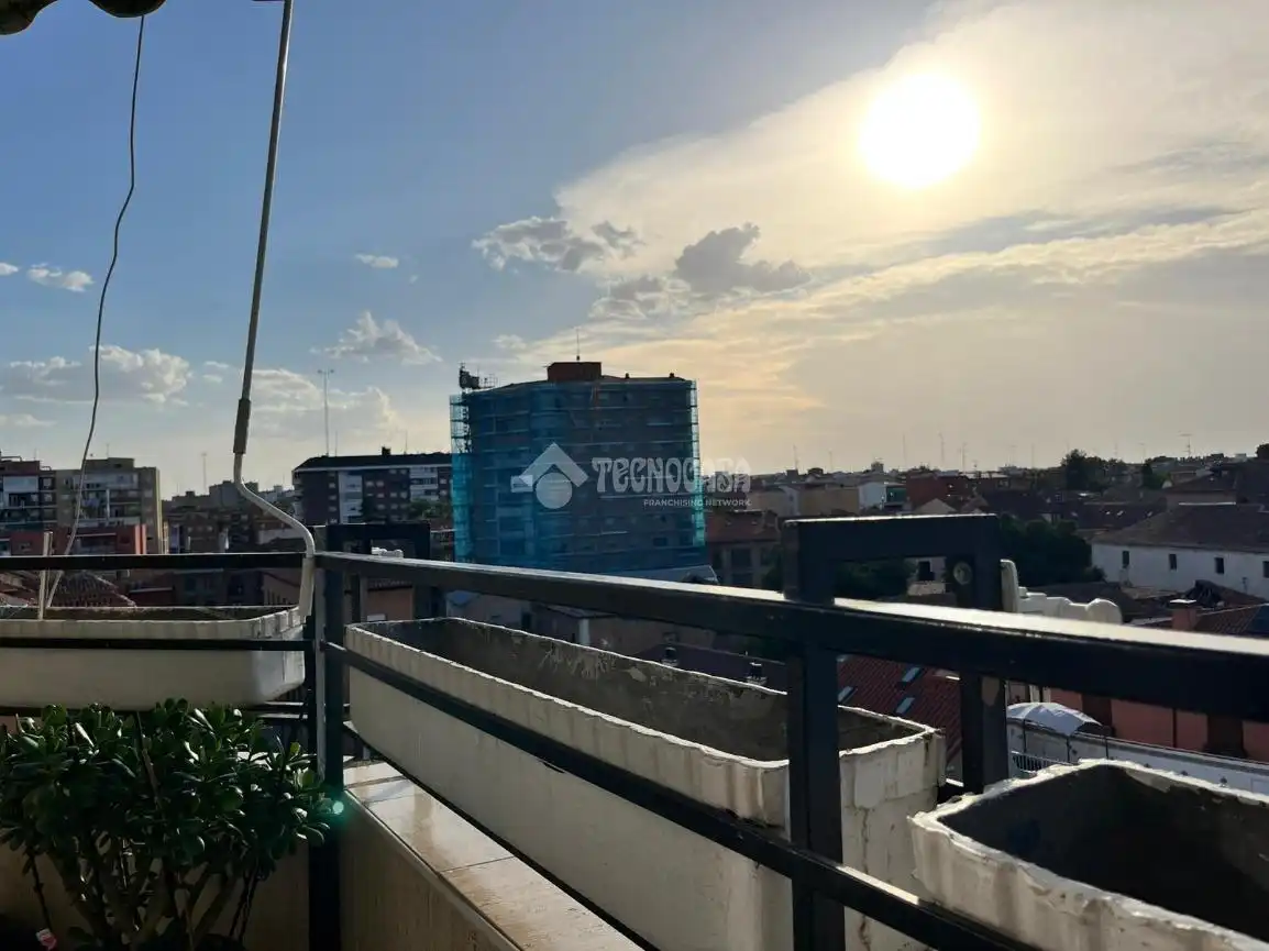 Terraza de Piso en venta en Alcalá de Henares con Aire acondicionado, Calefacción y Terraza