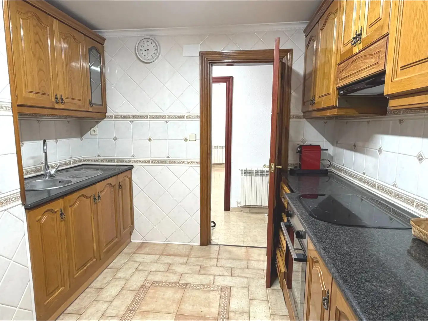Cuina de Pis en venda en Sabadell amb Calefacció, Terrassa i Balcó