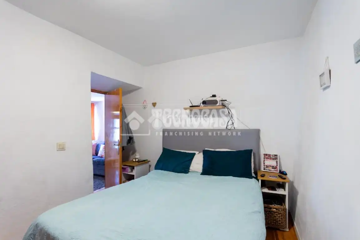 Habitación de Casa o chalet en venta en Alcaucín con Terraza y Balcón