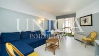 Living room of Flat for sale in  Madrid Capital  with Air Conditioner, Heating and Terrace