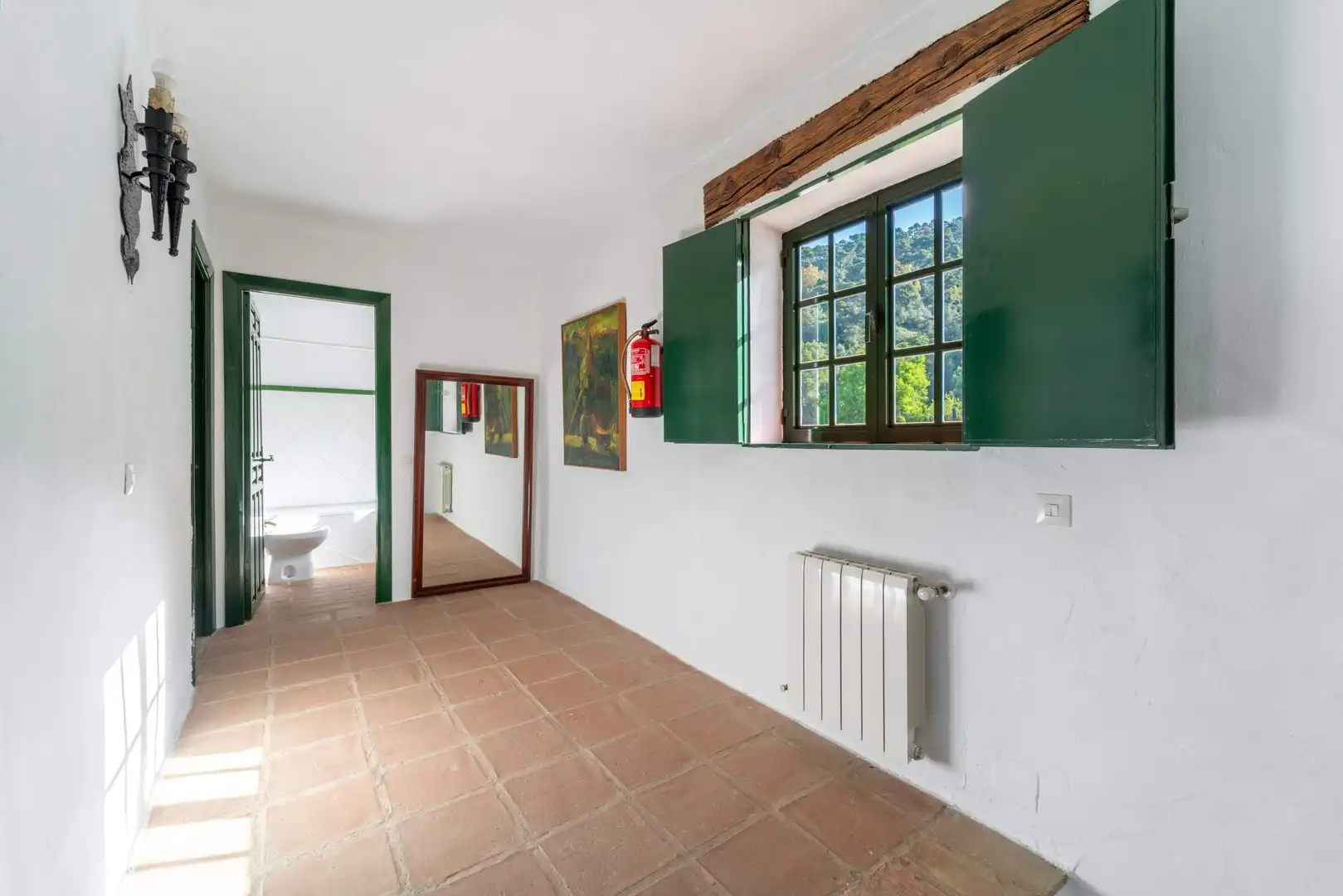 Villa mit Garten zum Verkauf in Montes de Malaga, imagen 2