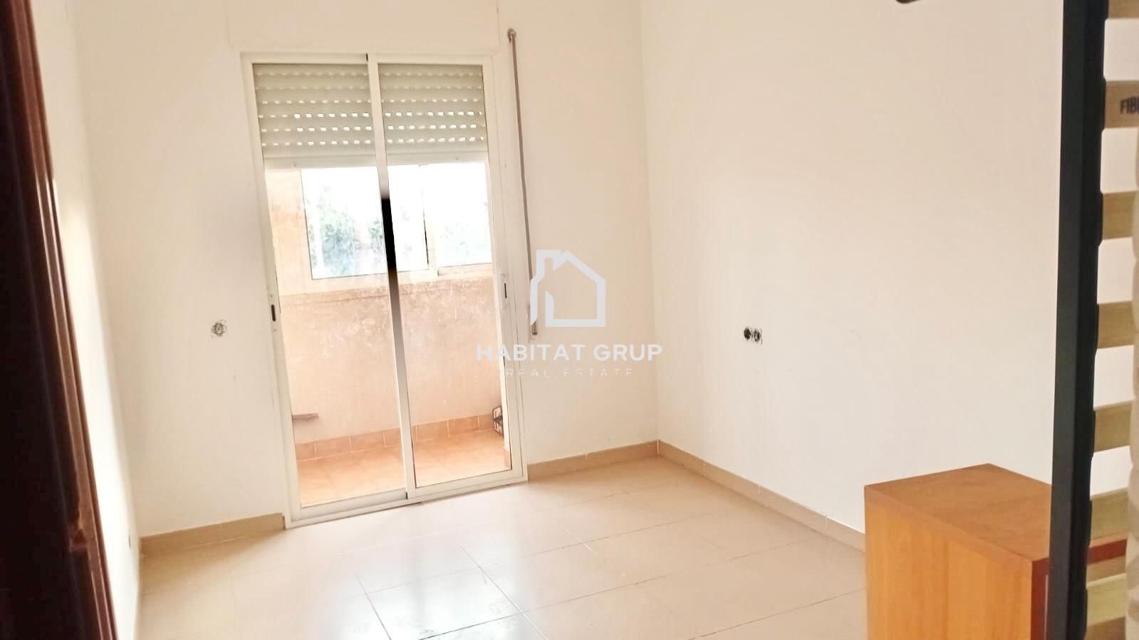 Dormitori de Casa adosada en venda en Cambrils amb Aire condicionat, Calefacció i Jardí privat