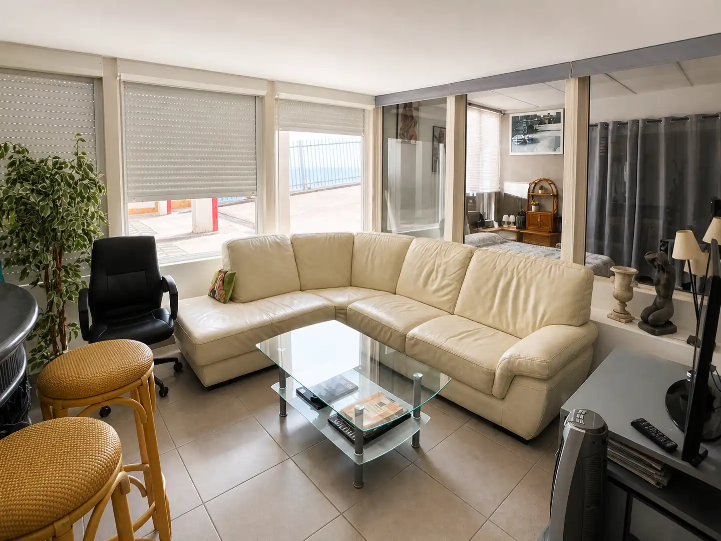 Wohnzimmer von Maisonette zum Verkauf in Roses mit Möbliert, Ofen und Gemeinschaftspool