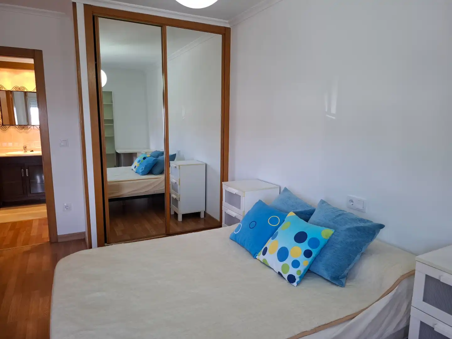 Habitación de Piso en venta en Viveiro, Lugo