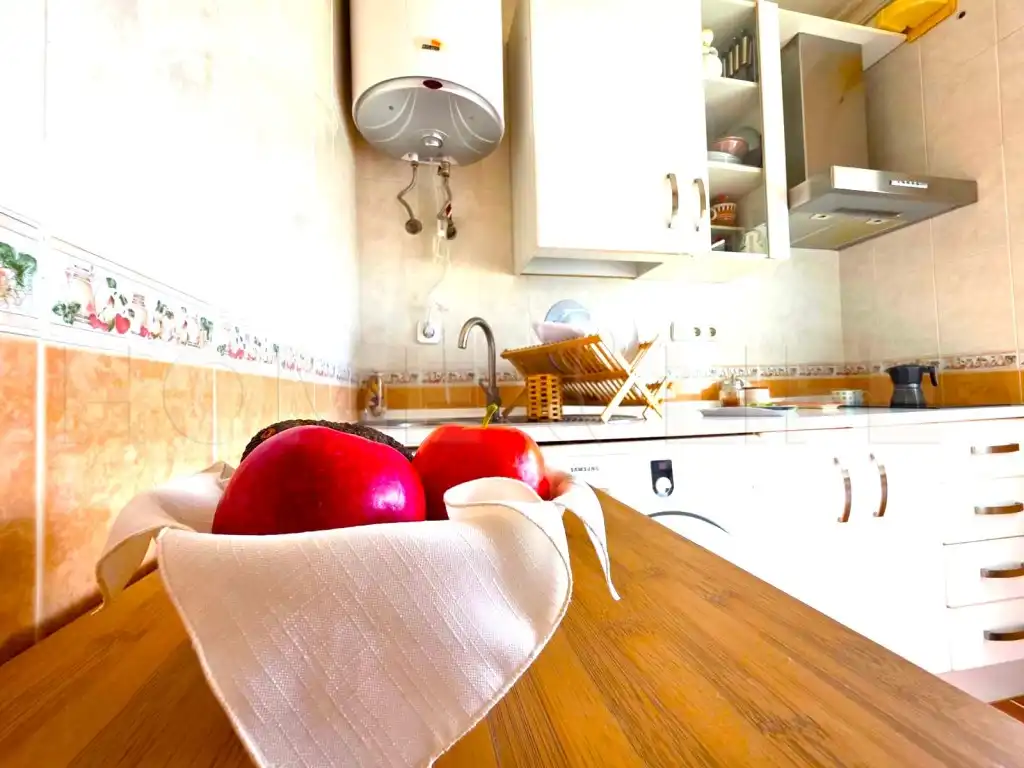 Küche von Wohnungen zum Verkauf in Torremolinos mit Privatgarten, Terrasse und Schwimmbad
