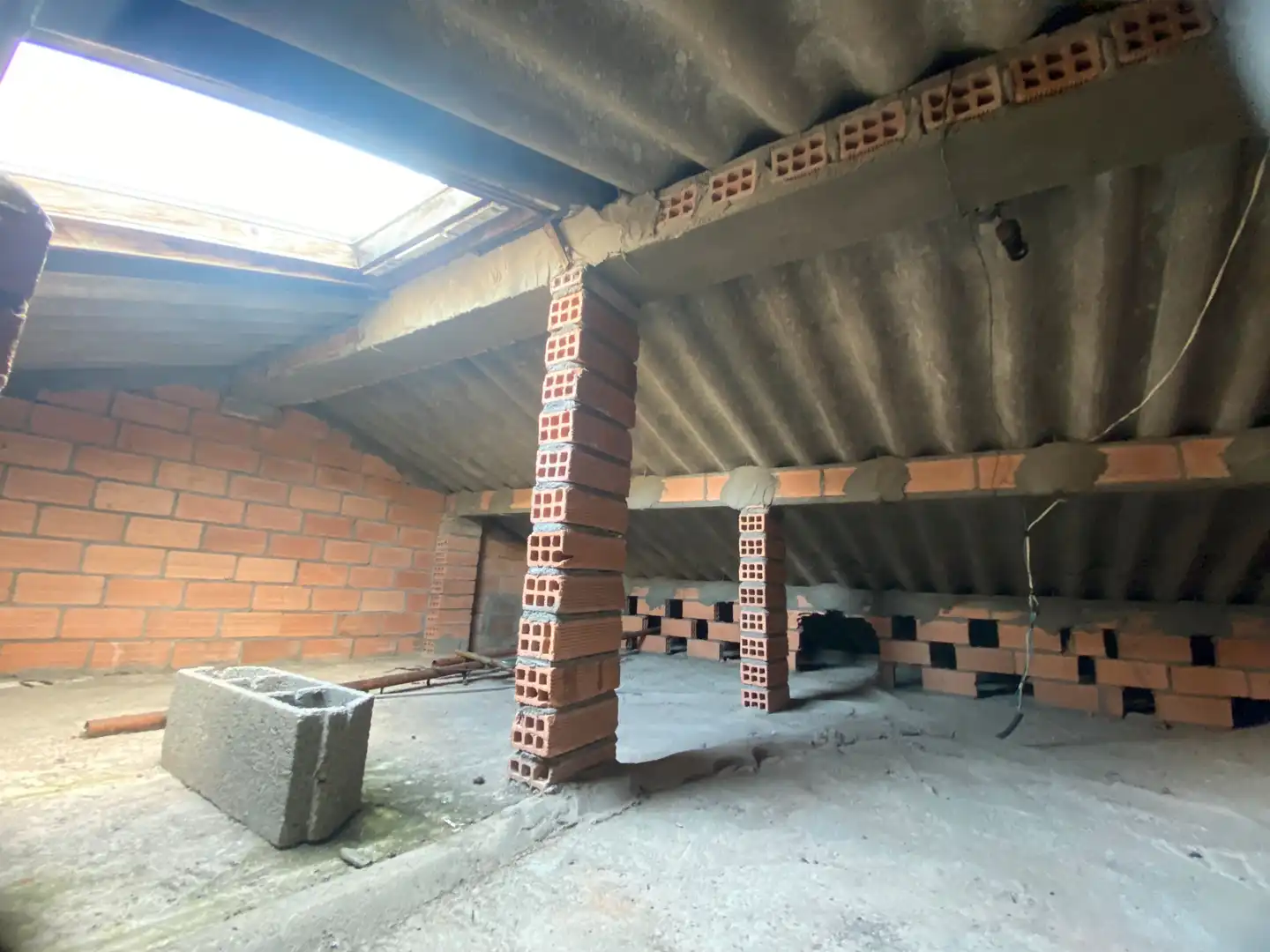 Casa adosada en venta en Vilagarcía de Arousa con Terraza, Trastero y Amueblado