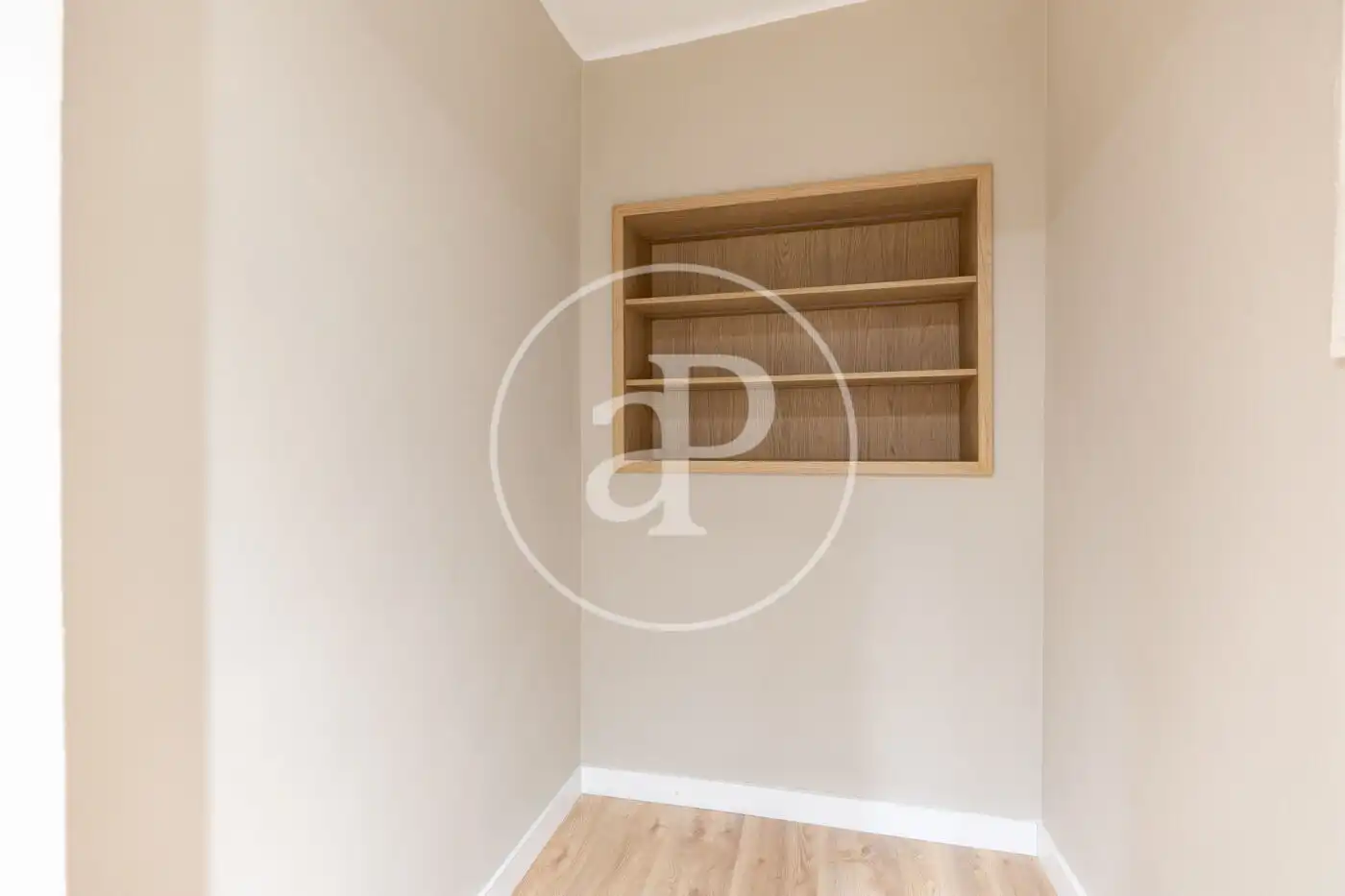 Habitación de Piso en venta en Barcelona con Aire acondicionado y Calefacción