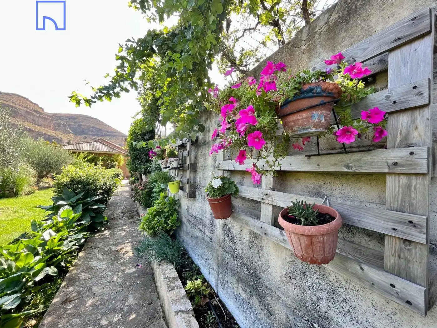 Casa rústica amb jardí en venda a Cervera del Río Alhama