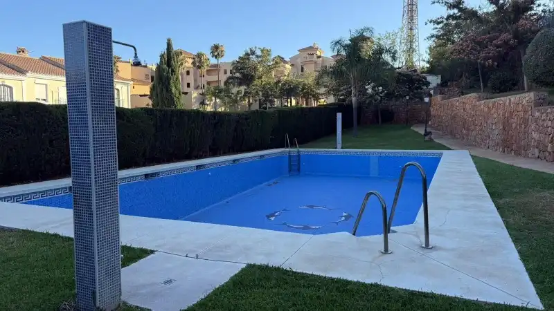Swimming pool of Detached homes for sale in Benalmádena  with Air Conditioner, Terrace and Swimming Pool