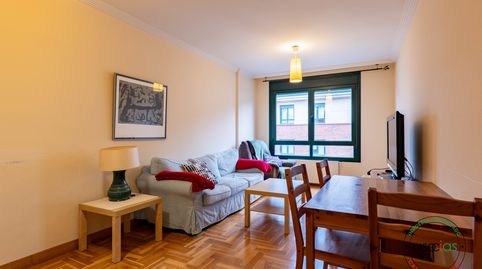 Foto 2 de Piso en venta en Gijón - Calle de la Solidaridad, 15, Tremañes, Gijón