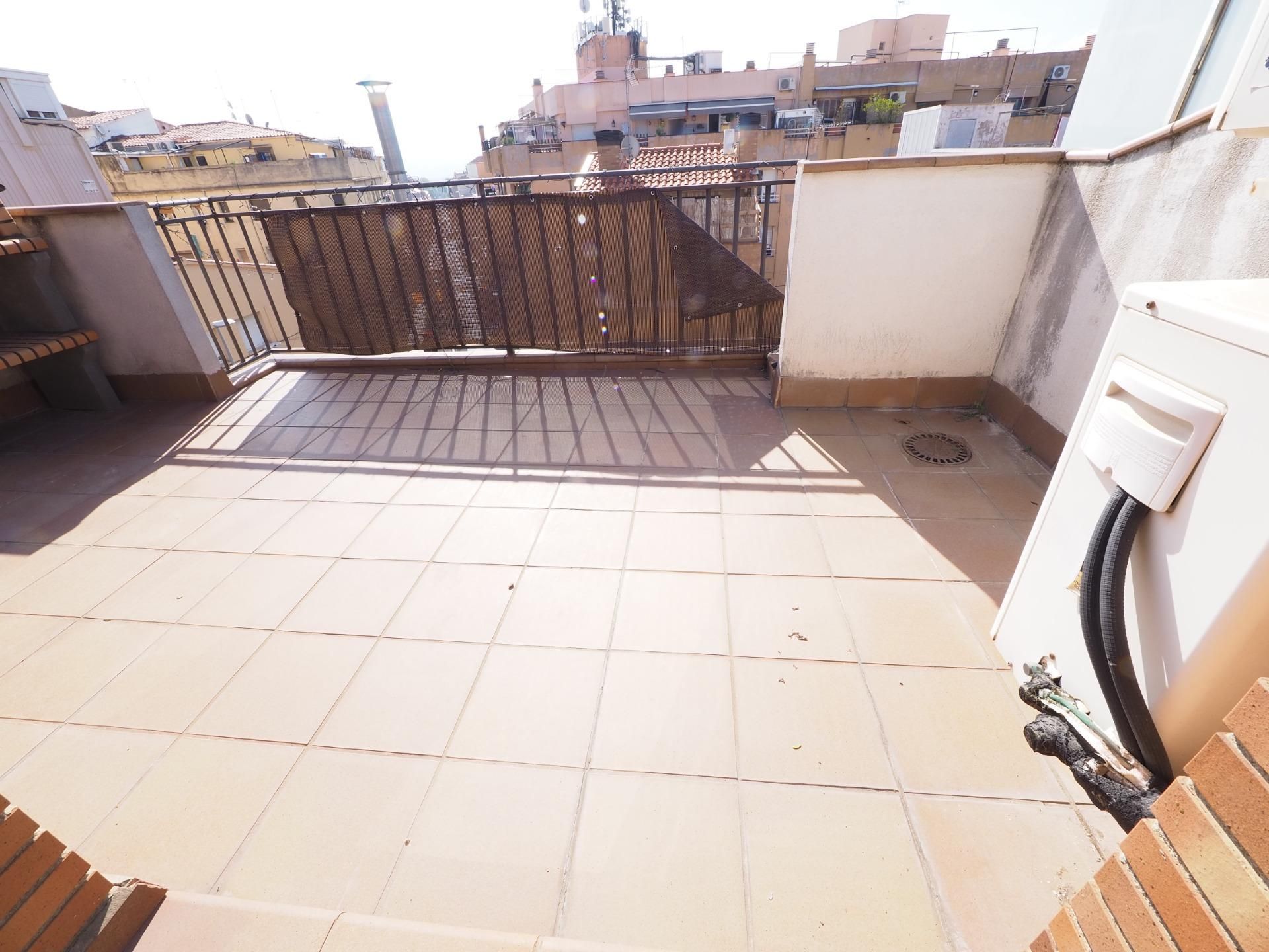 Terrassa de Dúplex en venda en Ripollet amb Calefacció, Terrassa i Traster