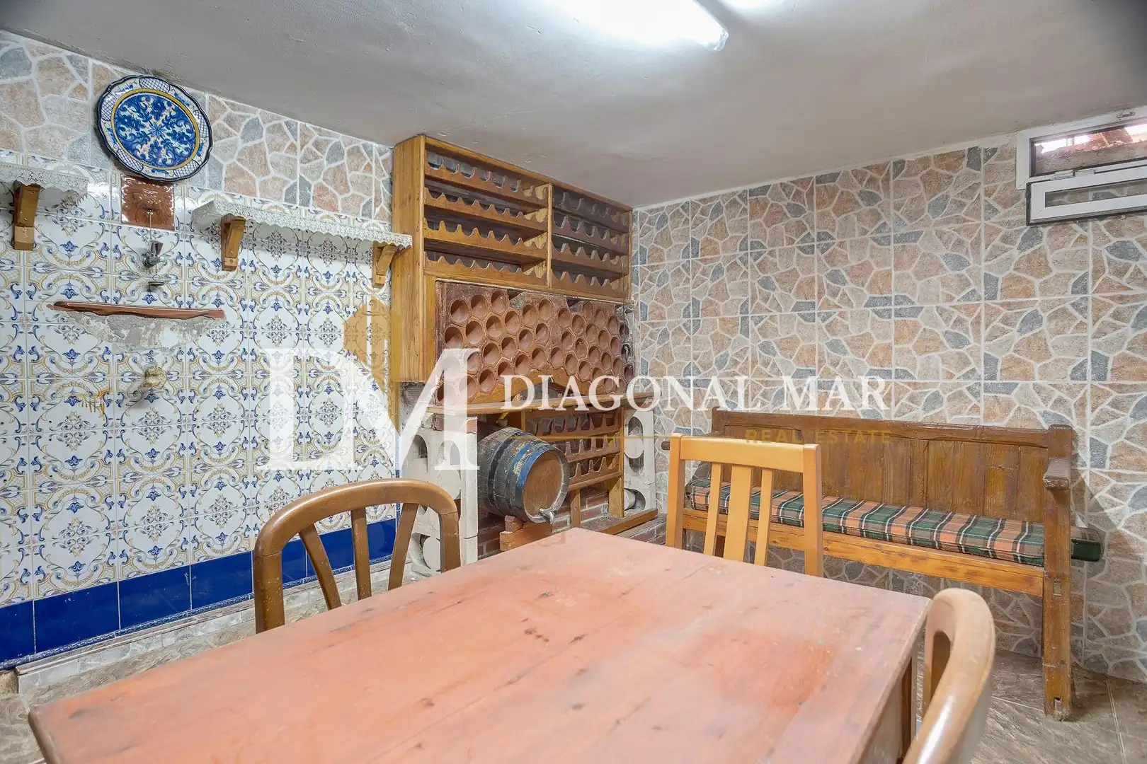 Einfamilien-Reihenhaus zum Verkauf in Barcelona mit Terrasse