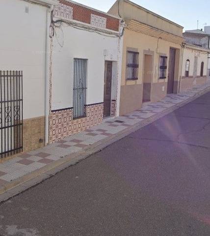 Casa adosada en Venta en Arroyo de San Serván