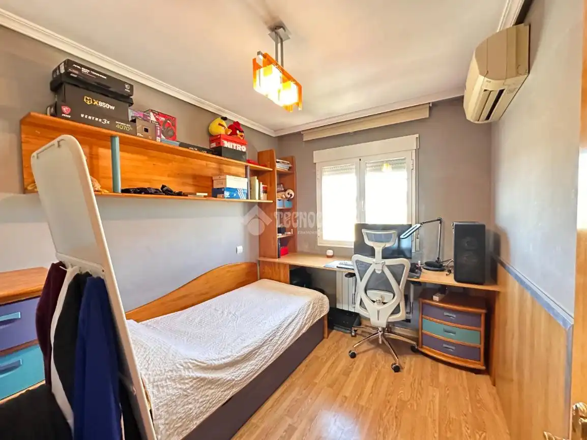 Bedroom of Detached homes for sale in Torres de la Alameda